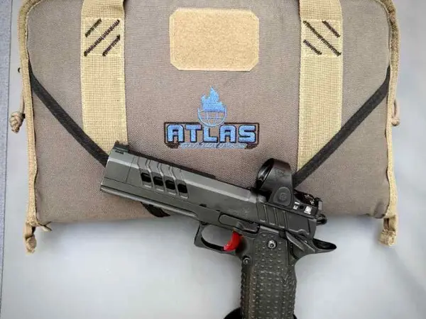 Atlas Gunworks Artemis V2 w/ 2 Mags, Plates, Etc.