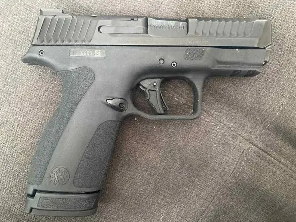 Smith &Wesson M&P Shield X