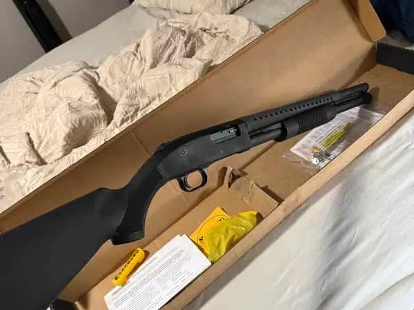 Brand new never fired Mossberg 500 persuader
