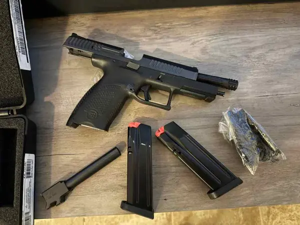CZ P10SC with killer innovations threaded barrel