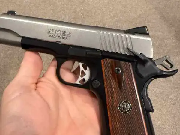 Ruger SR 1911 commander Tu Tone