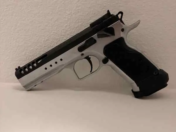 WTT LNIB Tanfoglio Defiant Limited Master