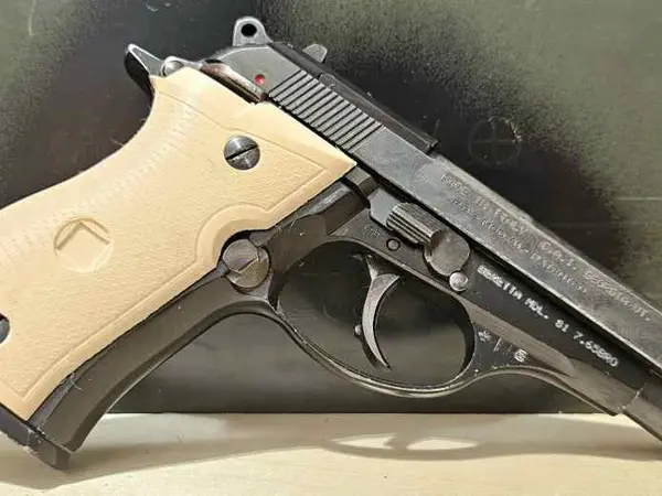 Beretta 81 BB 32acp