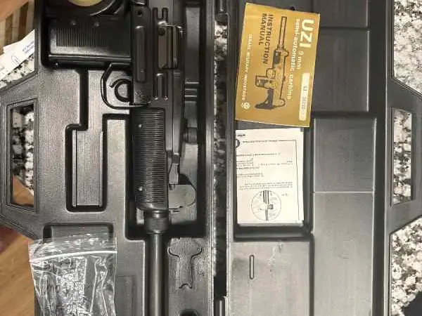 Uzi Model A Action Arms import IMI Israel