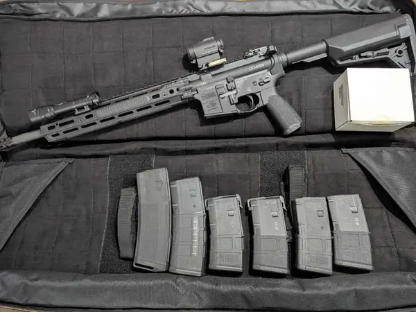 BAD A$$ DANIEL DEFENSE DD4 RIII w/ LOTS OF EXTRAS