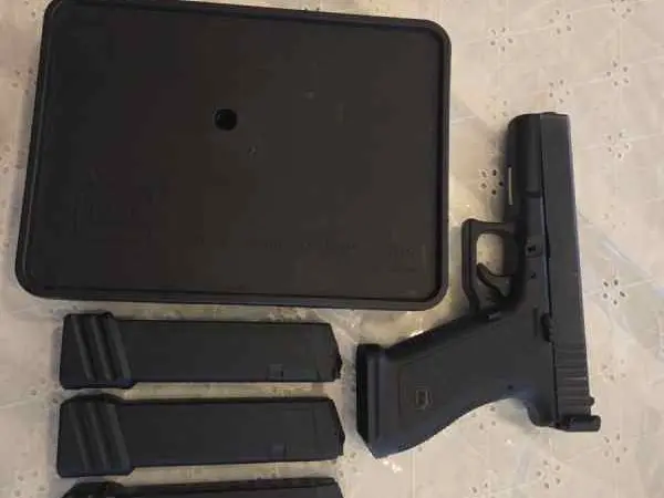 Glock 17 Gen 2