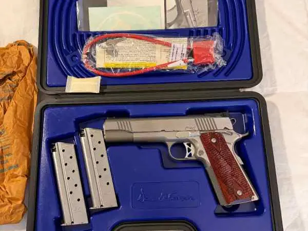 New Dan Wesson Pointman 9 in 9mm unfired