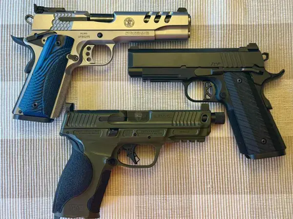 Dan Wesson TCP, Smith & Wesson Performance Center