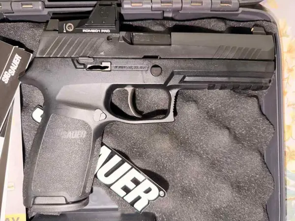 SIG Sauer P320 RXP Full-Size 9mm w/ ROMEO1PRO