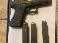 GLOCK Model 22 , .40 cal., Night sight , $575.00