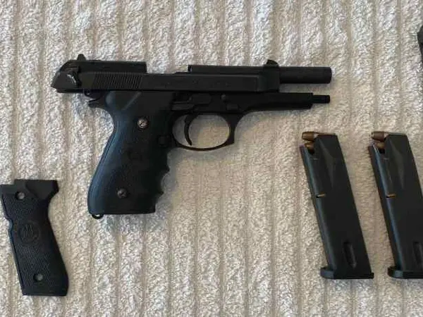 Beretta 92FS Pistol w/ Hogue Grips
