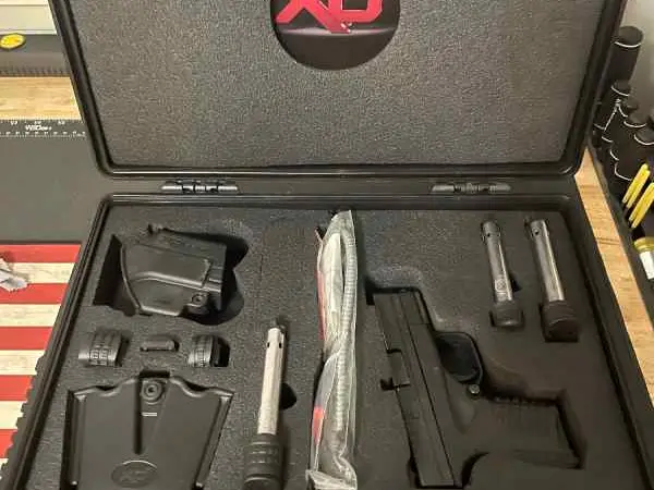 Springfield Armory XD-S 9mm Mod 1 Carry Package