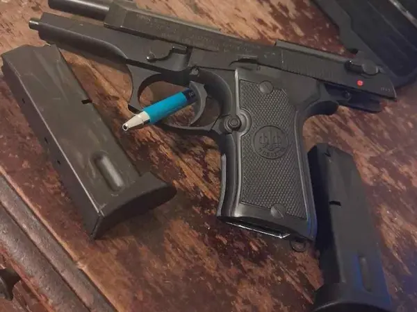 Beretta 92fs Compact + V-Crown 124GR JHP