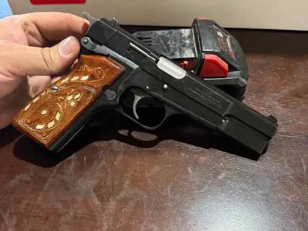 Browning Hi-power