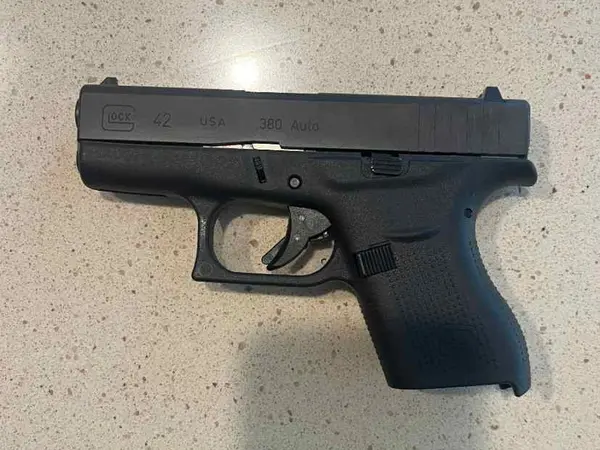 GLOCK 42