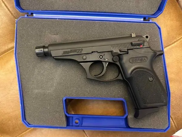 Bersa Thunder22 w/ threaded barrel