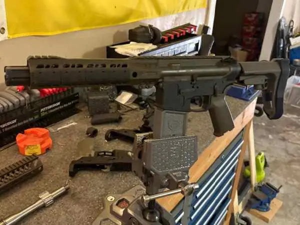AR 15 17 Designs/Grid Defense