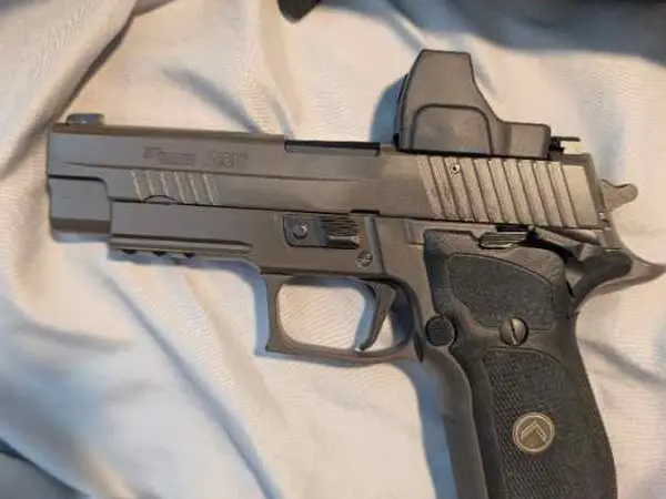Sig Sauer P226 Legion SAO