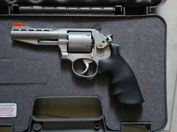 Smith&Wesson 686-6 performance center