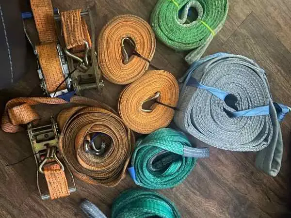 Heavy duty truck straps