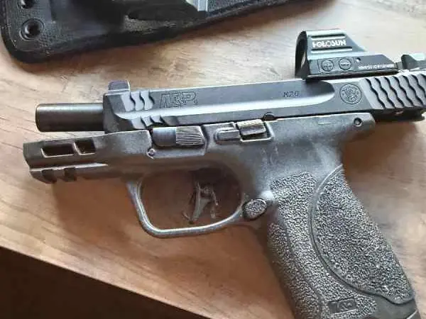 M&P 2.0 compact