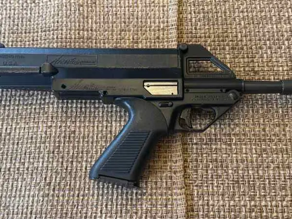 Calico M-100 .22LR 6" PIstol 100 round mag