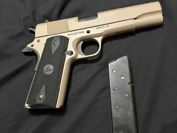 Rock Island Armory 1911
