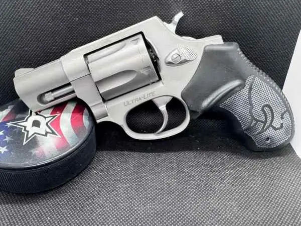 Taurus Model 85 Ultra-Lite Titanium Compact .38 Sp
