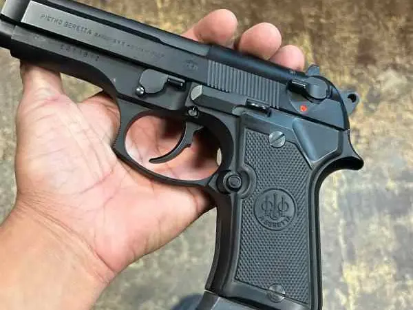 WTT Beretta 80X/92FS compact L