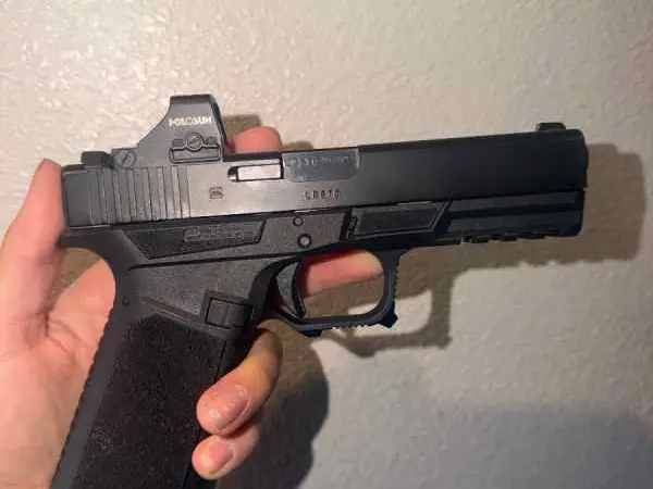 Glock 17