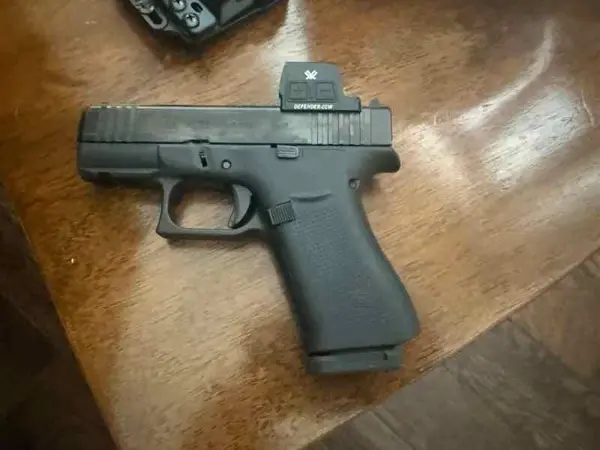 FS/FT- Glock 43X closed dot, 4 mags, holster $675