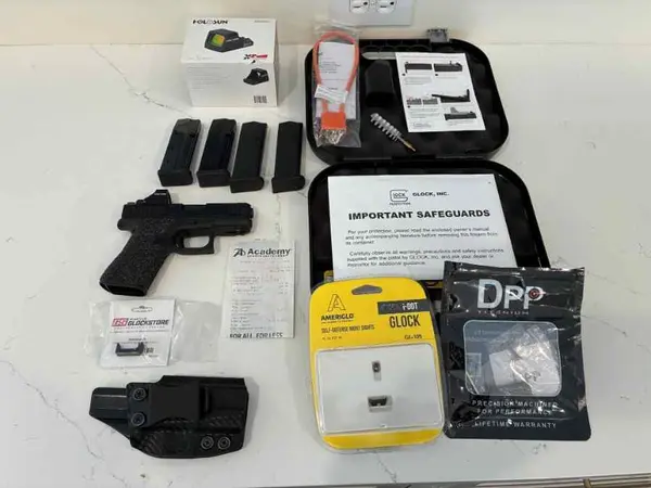 Like New – upgraded Glock 43X MOS package $750