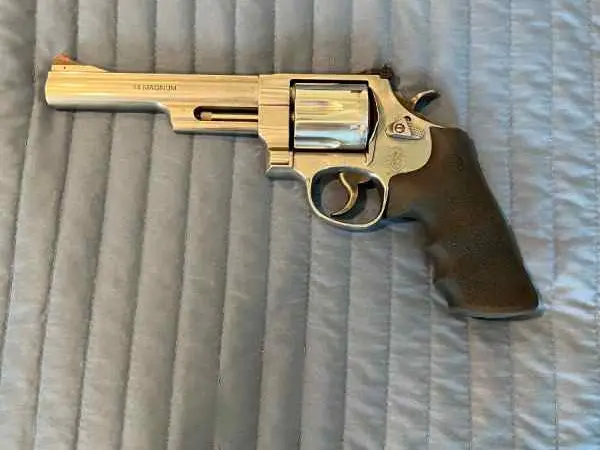 S&W 629 With 6” Barrel