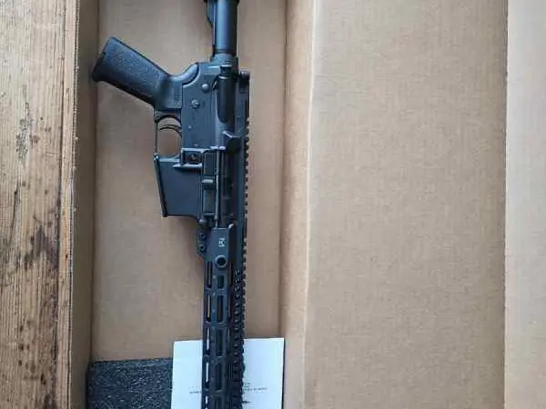 FN 15 SRP G2 AR15 rifle 5.56