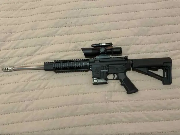 WTT DEL-TON AR15 556 / 223 LASER / SCOPE