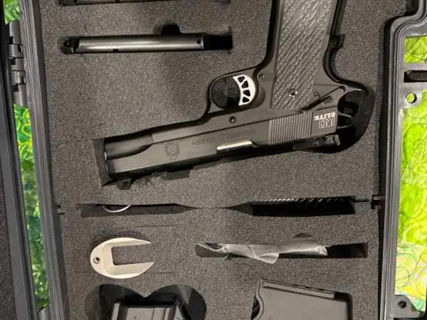 1911 Springfield Range Officer Elite