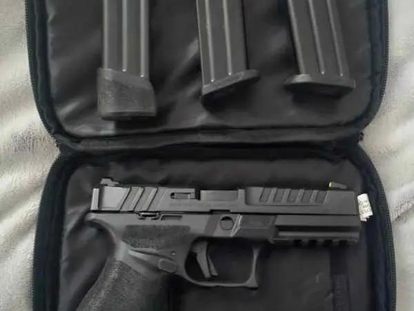 Springfield Armory echelon 9mm