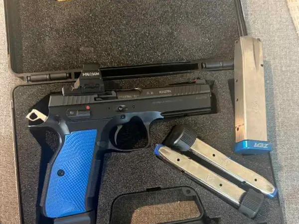 CZ Shadow 2 OR with extras