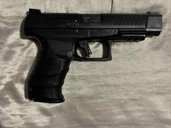Walther PPQ “5