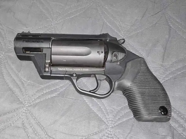 Taurus Judge- Public Defender Poly