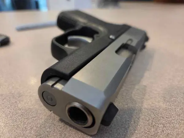 Kahr CM9 + 3 mags
