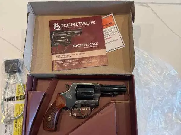 NIB Heritage Roscoe 38 special