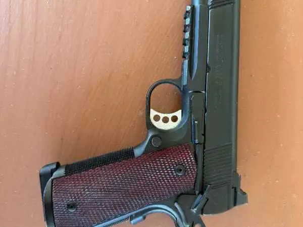 Colt Rail Gun