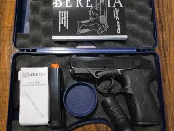 Beretta PX4 Storm Compact .40 S&W - like new.