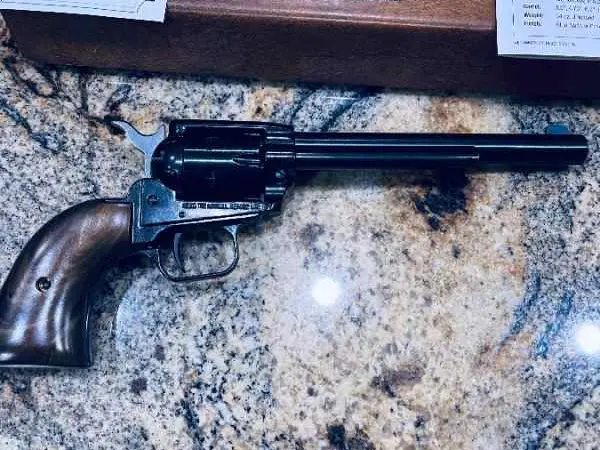 Heritage 6 shot revolver 22 caliber