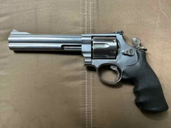 Smith &Wesson Classic 629-4 with 6” barrel