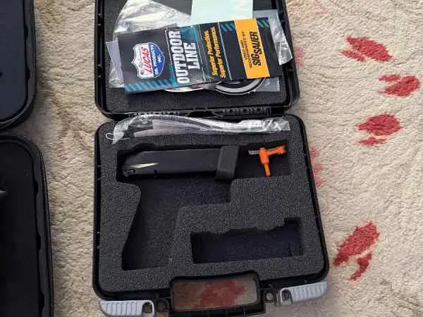 Sig Sauer P226 Legion