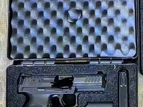 LNIB H&K VP9 LE Edition