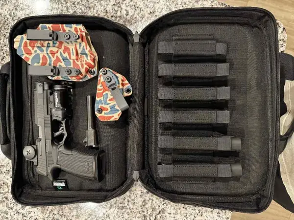 EDC BUNDLE: Sig P365 X-Macro