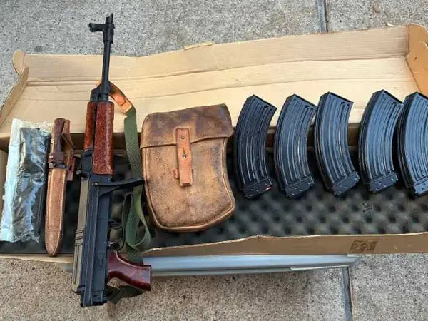 VZ2008 with 5 magazines